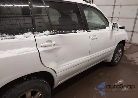 2007 Toyota Highlander V6 from USA, damaged, VIN JTEEP21A970216651